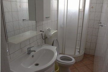 Hrvatska Privát Starigrad Paklenica, Eksterijer